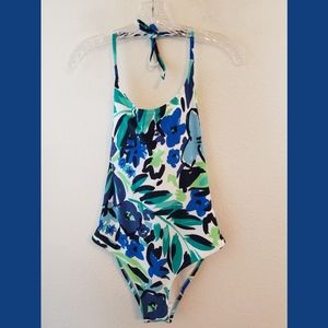 Aerie NWOT Floral One Piece Swimsuit Medium